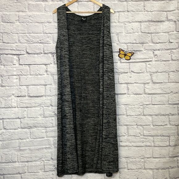 M & E Sleeveless Duster Cardigan Size Small - Picture 2 of 9
